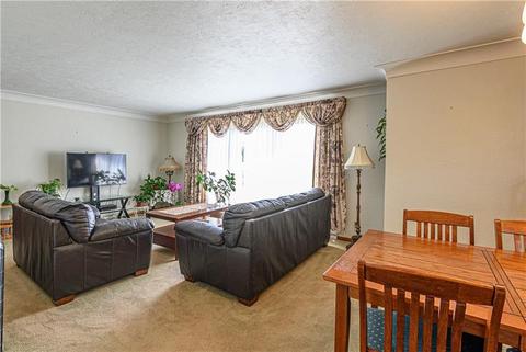 826 Linmor Dr, Irwin, PA 15642 photo 6