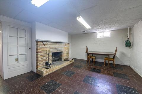 826 Linmor Dr, Irwin, PA 15642 photo 15