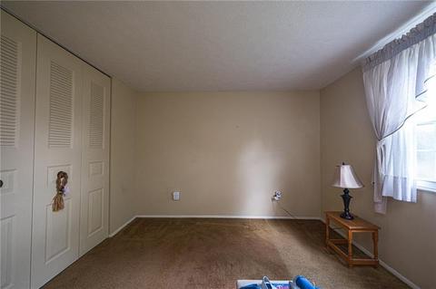 124 Pine Ln, Monaca, PA 15061 photo 8