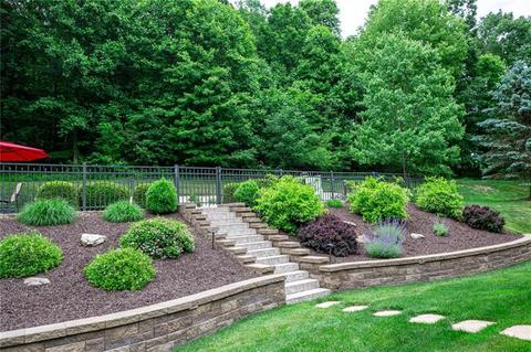 211 E Wild Cherry Dr, Mars, PA 16046 photo 24