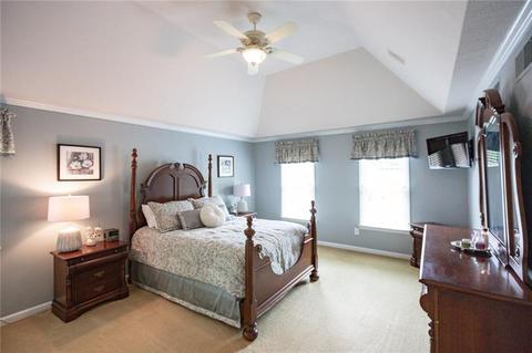 211 E Wild Cherry Dr, Mars, PA 16046 photo 11