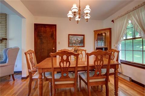 26 Valley View Rd, Eighty Four, PA 15330 photo 6