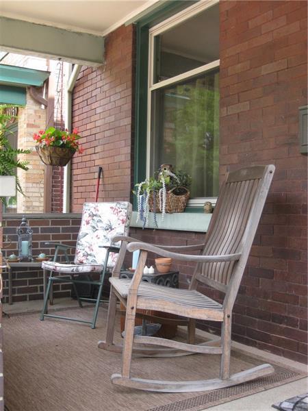 1813 Eberhardt St, Pittsburgh, PA 15212 photo 2