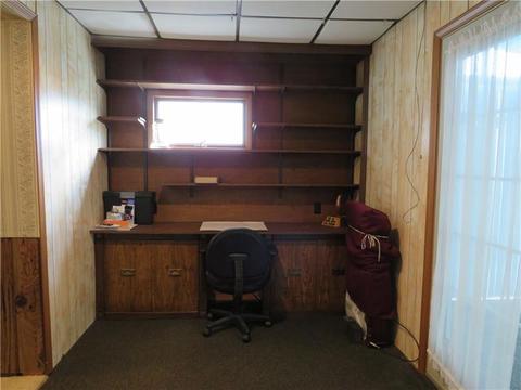 324 Harrison Ave, Vandergrift, PA 15690 photo 7