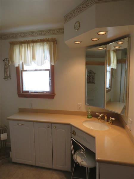 324 Harrison Ave, Vandergrift, PA 15690 photo 16