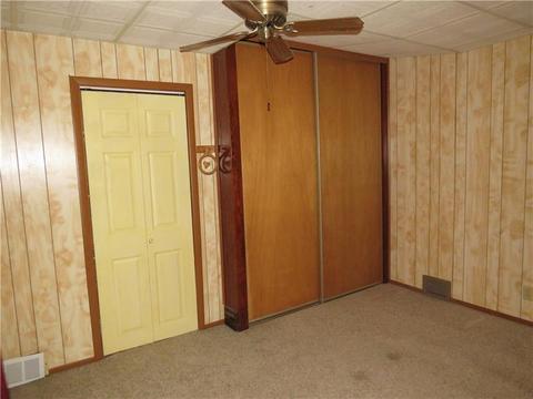 324 Harrison Ave, Vandergrift, PA 15690 photo 10