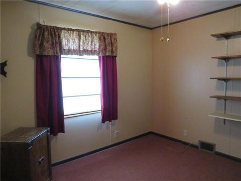 324 Harrison Ave, Vandergrift, PA 15690 photo 18