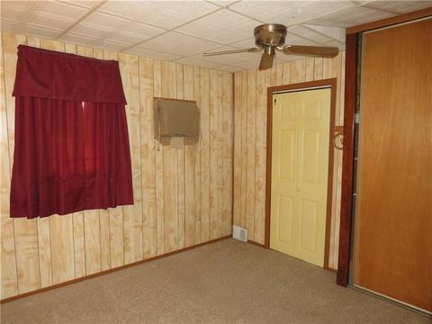324 Harrison Ave, Vandergrift, PA 15690 photo 11