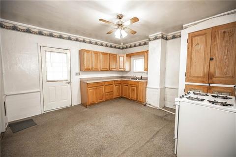 104 N Main St, Elderton Boro, PA 15736 photo 9