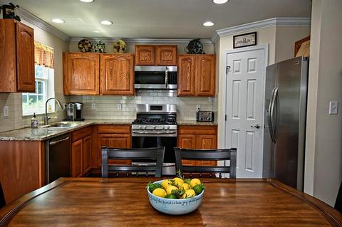 175 Broadstone Dr, Mars, PA 16046 photo 8