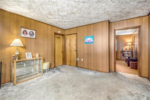 122 Chess St, New Eagle, PA 15067 photo 13
