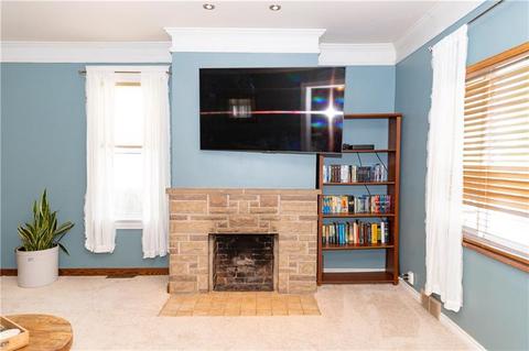 335 5th St, Beaver, PA 15009 photo 4