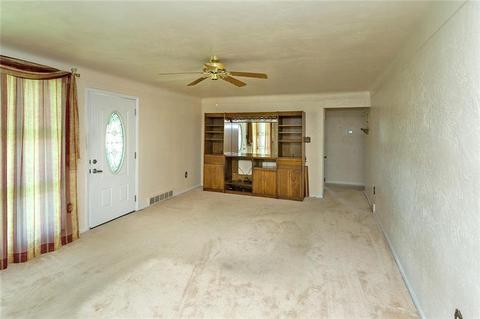5980 Mellon Rd, Export, PA 15632 photo 8
