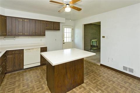 5980 Mellon Rd, Export, PA 15632 photo 13