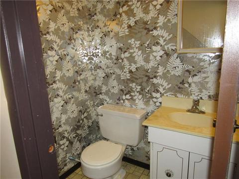 237 Timber Dr, Trafford, PA 15085 photo 14
