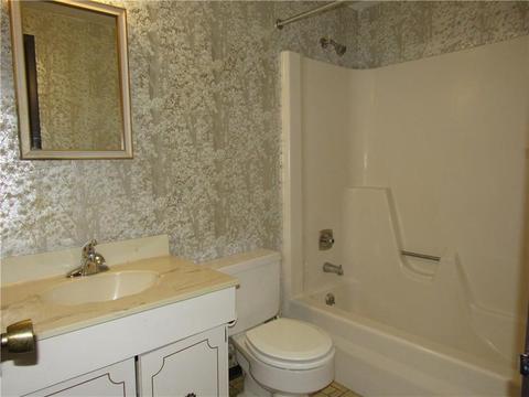 237 Timber Dr, Trafford, PA 15085 photo 12