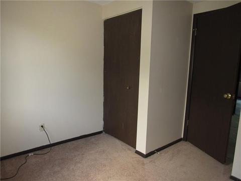 237 Timber Dr, Trafford, PA 15085 photo 11