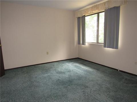 237 Timber Dr, Trafford, PA 15085 photo 9