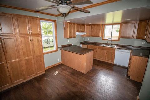 6821 Five Points Rd, Creekside, PA 15732 photo 8