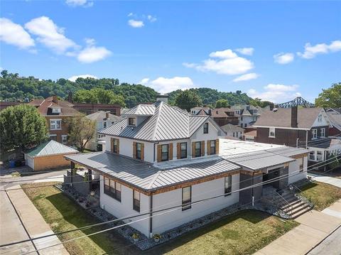 996 Atlantic Ave, Monaca, PA 15061 photo 1