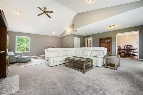 109 Clearview, Irwin, PA 15642 photo 6