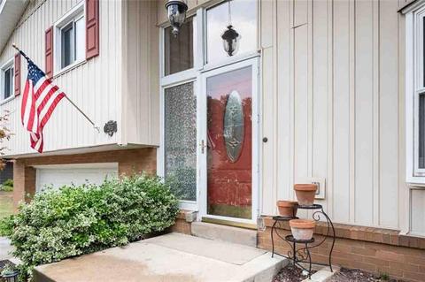 2953 Sunset Cir, Export, PA 15632 photo 2