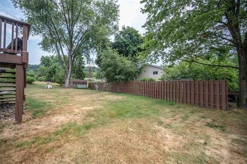 2953 Sunset Cir, Export, PA 15632 photo 21