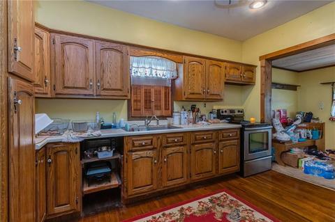 848 Jackson Ave, Monaca, PA 15061 photo 2