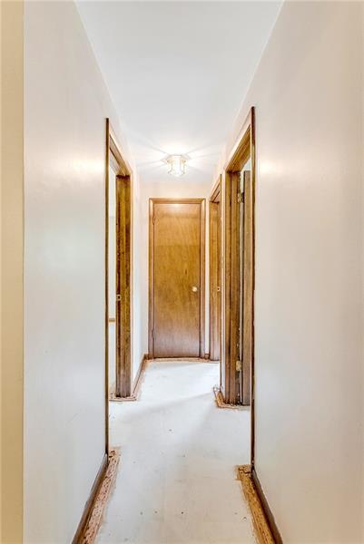 170 Crescent Dr, Irwin, PA 15642 photo 8