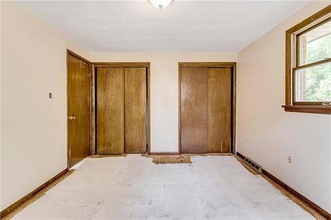 170 Crescent Dr, Irwin, PA 15642 photo 11