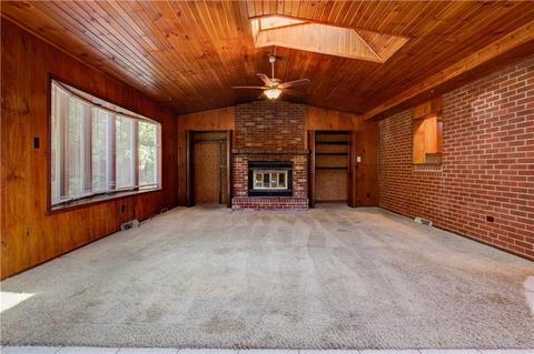 140 Cherrytree Rd, Scott Twp - Sal, PA 15106 photo 11