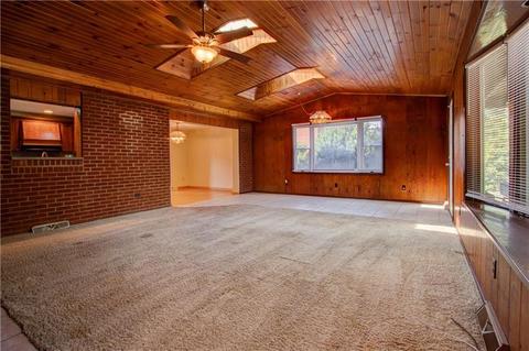 140 Cherrytree Rd, Scott Twp - Sal, PA 15106 photo 10