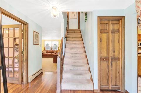 792 Pine Run Rd, Apollo, PA 15613 photo 2