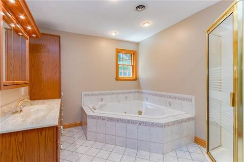 156 W Mowry Rd, Monaca, PA 15061 photo 10