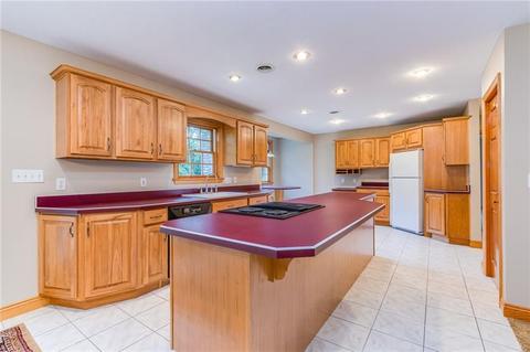 156 W Mowry Rd, Monaca, PA 15061 photo 5