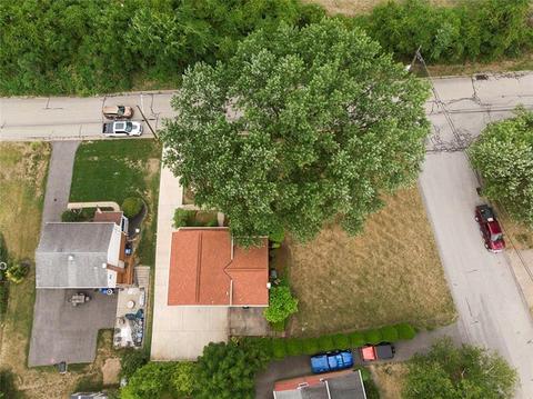 105 Cherrytree Rd, Carnegie, PA 15106 photo 23