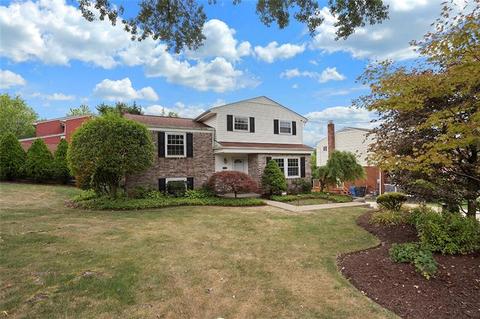 105 Cherrytree Rd, Carnegie, PA 15106 photo 1