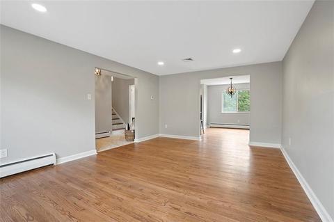 105 Cherrytree Rd, Carnegie, PA 15106 photo 7