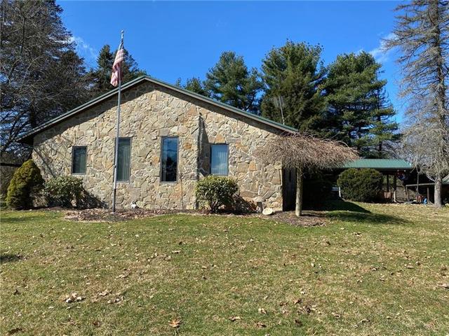 107 Chechak Rd Kittanning Pa 16201 24 Photos Mls 1460256 Movoto