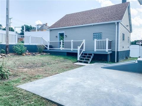 517 Brown St, Everson, PA 15631 photo 2