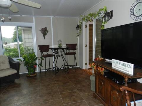 541 Walnut St, Vandergrift, PA 15690 photo 13