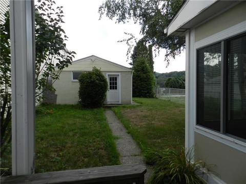 541 Walnut St, Vandergrift, PA 15690 photo 24