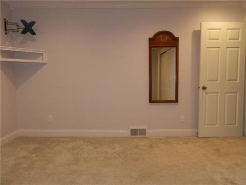 541 Walnut St, Vandergrift, PA 15690 photo 23