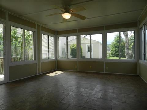 541 Walnut St, Vandergrift, PA 15690 photo 17