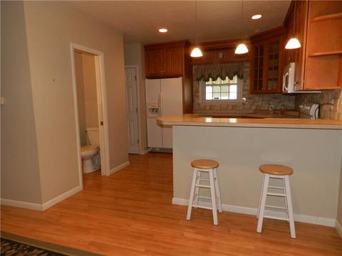 541 Walnut St, Vandergrift, PA 15690 photo 8