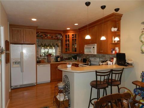 541 Walnut St, Vandergrift, PA 15690 photo 7