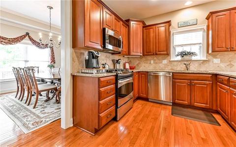 604 Torrey Pine Dr, Mars, PA 16046 photo 3