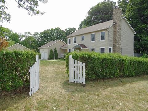 131 Arrowhead Ln, Irwin, PA 15642 photo 2