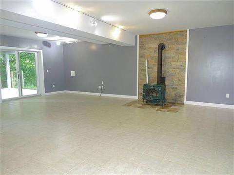 131 Arrowhead Ln, Irwin, PA 15642 photo 21
