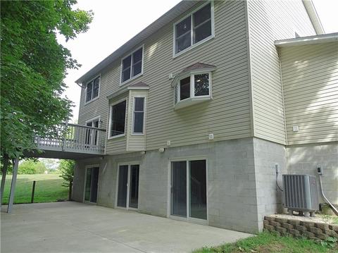 131 Arrowhead Ln, Irwin, PA 15642 photo 6